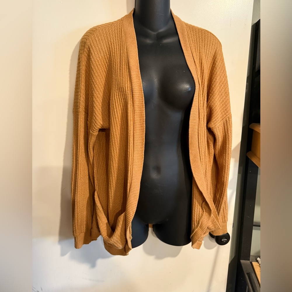 Pink Rose Open Front Ribbed Cardigan in Camel
